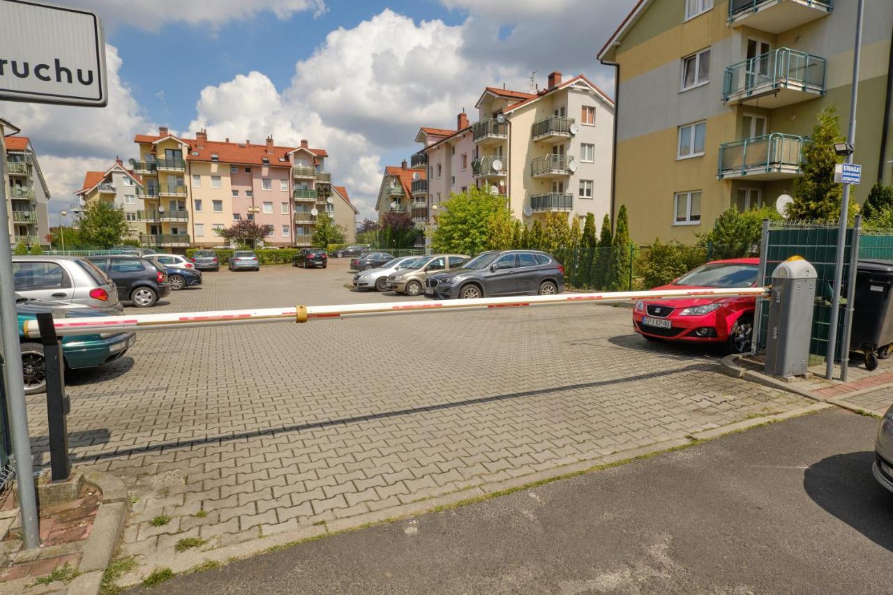 Apartment Sloneczny 6 *